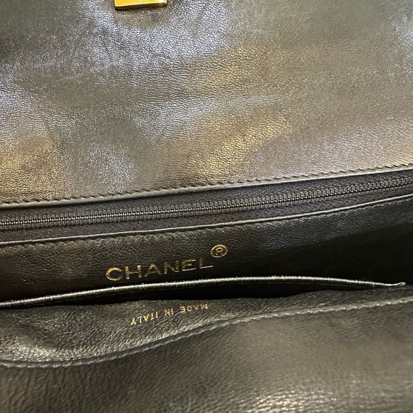 Chanel CC turn lock quilted shoulder bag - Picture 10 of 17